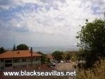 Plot located 1km from the beach