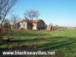 Large plot + house, 15 minutes to coast!