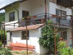 Beautiful villa with large roof terrace and view to the sea