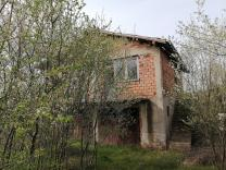 Къща в близост до Варна за ремонт